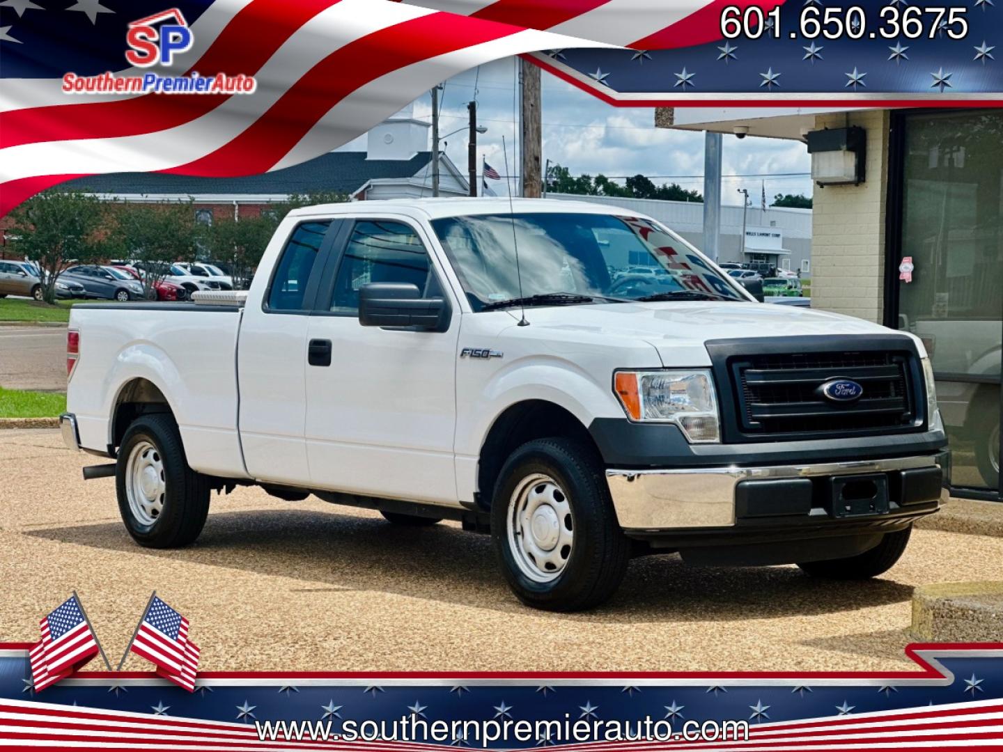 2013 WHITE FORD F-150 STX; XL; XLT; (1FTFX1CFXDK) , located at 922 W. Beacon St., Philadelphia, MS, 39350, (601) 650-3675, 32.770447, -89.127151 - Photo#0